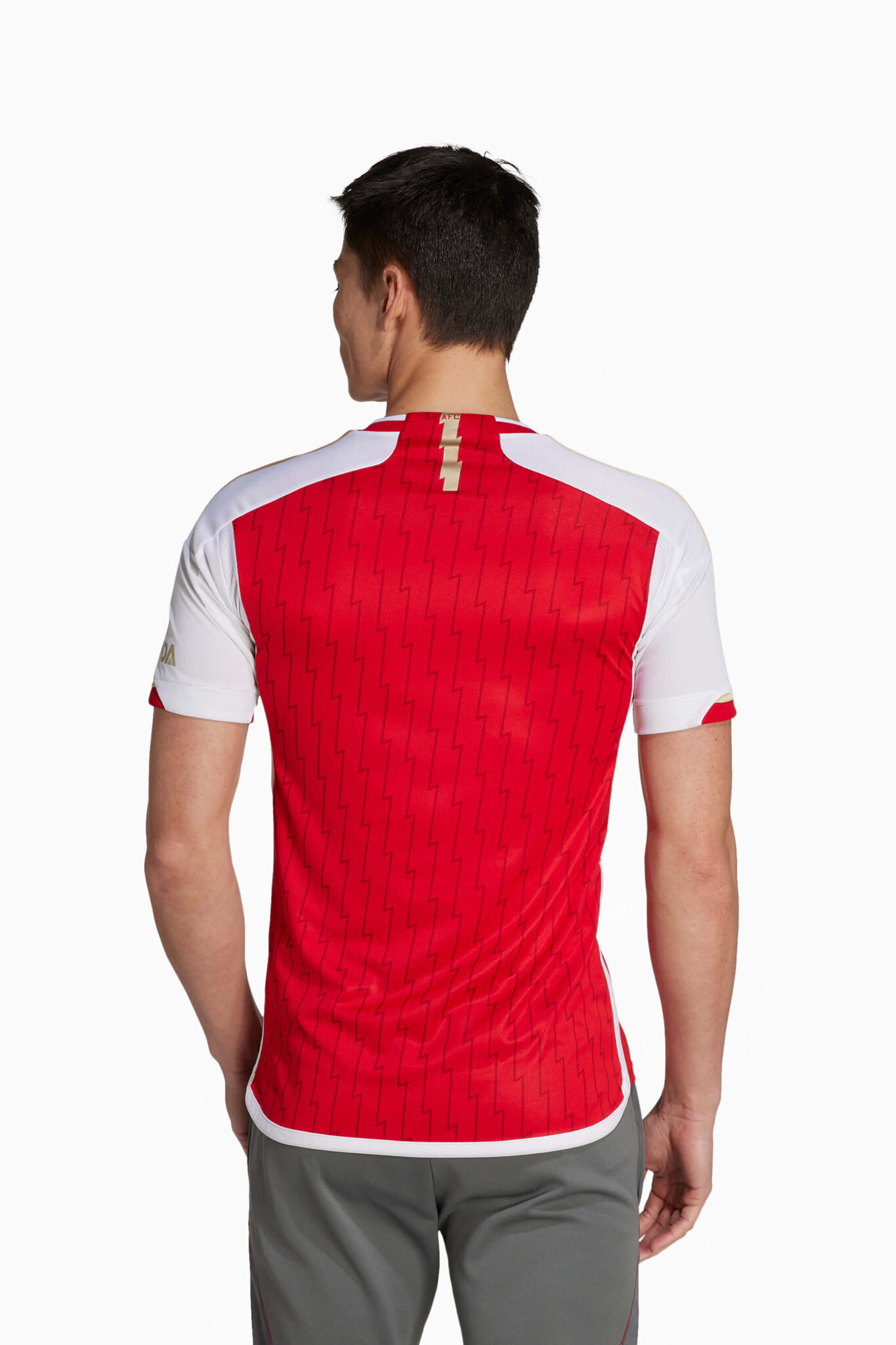 Футбольная форма adidas Arsenal шорты футболка 2021