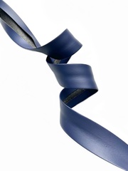 Тесьма для окантовки из экокожи, цвет:синий, ширина 25м