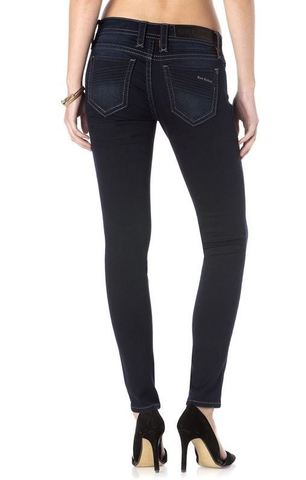 Rock Revival | Джинсы женские JANEIL S1 SKINNY PR1013S1 на модели сзади