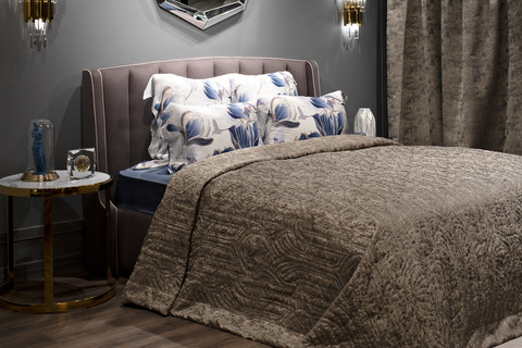 Покрывало 260х260 Garda Decor Cascata Фортуна коричневое со стежкой