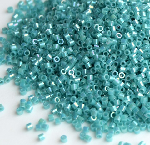 DBS-0166 Бисер цилиндрический Миюки делика 15/0 Бирюзовый радужный непрозрачный /Miyuki delica 15/0 Opaque Turquoise AB