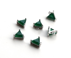 Подвеска треугольник 7*8 мм, зеленый опал, покрытие родий