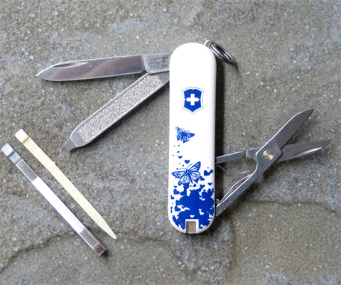 Нож-брелок Victorinox Classic LE12, 58 mm 