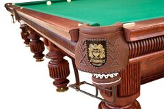 Бильярдный стол для русской пирамиды 