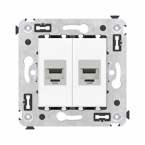 Розетка компьютерная двойная экранированная RJ-45/RJ-45 категория 6 - 2 модуля. Цвет Белое облако. DKC серия Avanti. 4400794