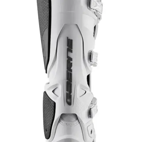 Защита голени SG-22 белая 41-45