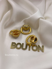 Пуговица Скиап. Золотистый пирсинг в стразах (с подвижной частью)