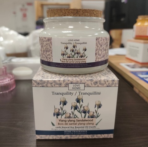 Свеча ароматическая Frövi, иланг-иланг и сандаловое дерево, соевый воск