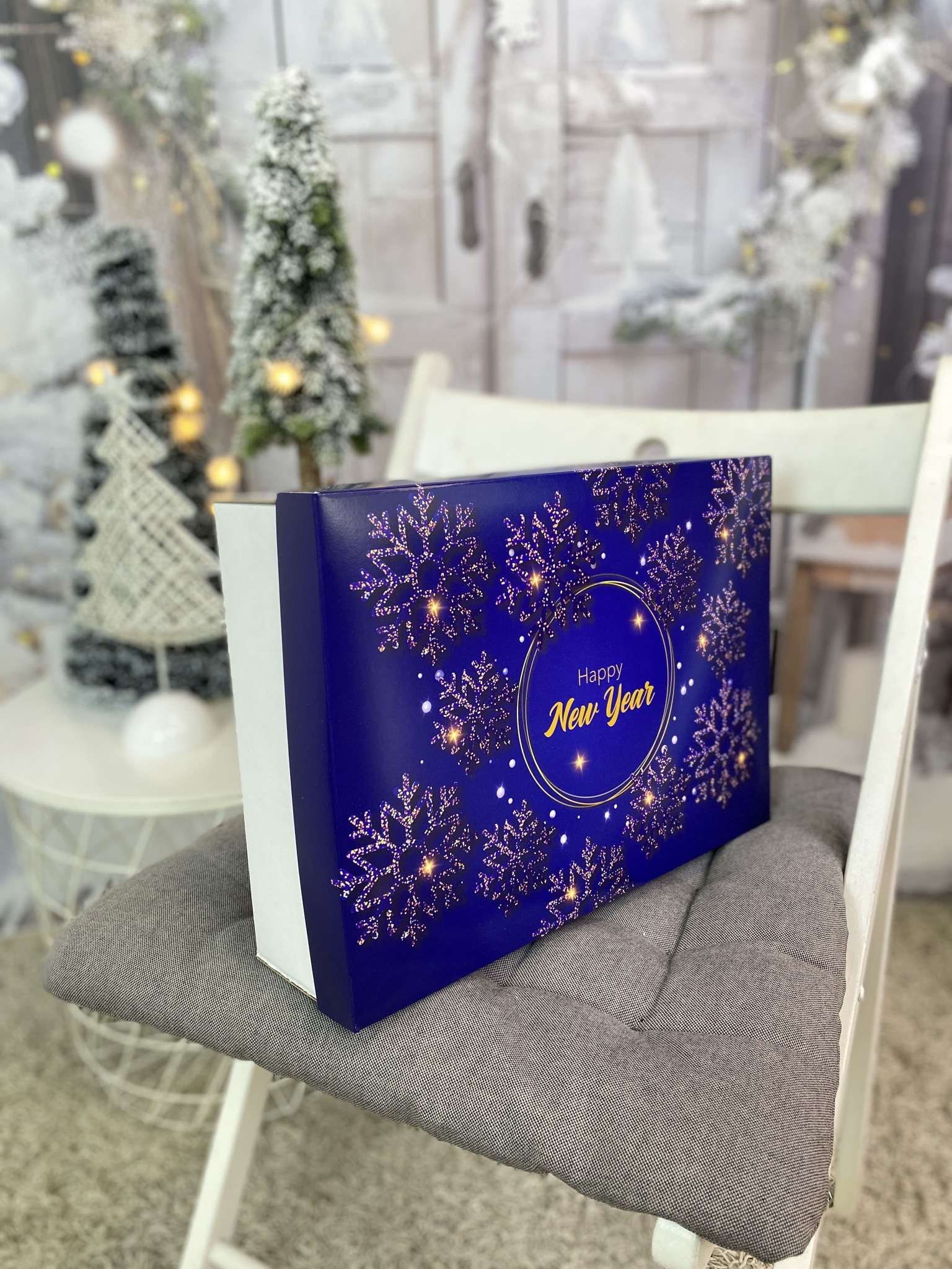 Коробка 350*250*90 