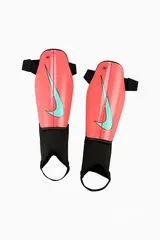 Футбольные щитки Nike Charge - розовый