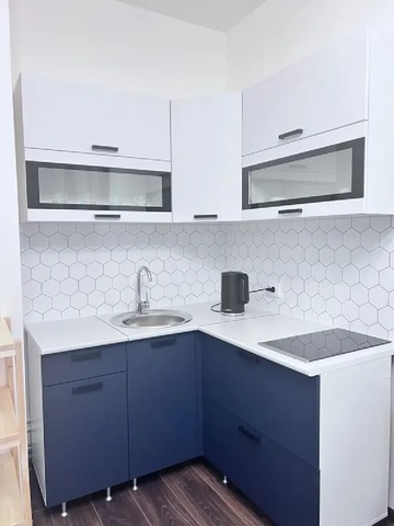 Кухня Техно 1.4 на 1.4 м компоновка №2 пудра софт / графит софт