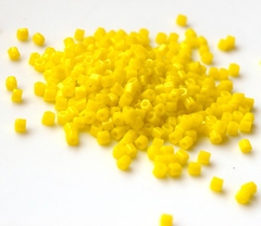 Бисер Тохо Hexagon 11/0 0042 лимонный