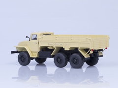 Ural-375N 6x6 board 1974 beige 1:43 AutoHistory