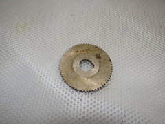 Фреза отрезная дисковая по металлу 63х3х16мм. z=64 Р6М5 СССР с фаской со шпонкой