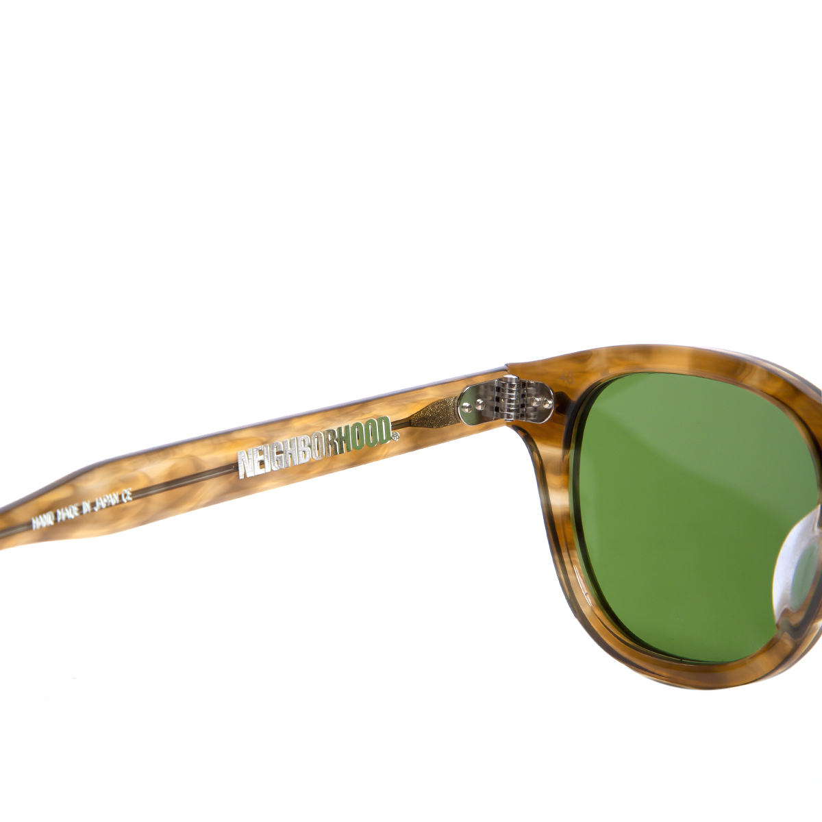 NEIGHBORHOOD : NH X JULIUS TART OPTICAL . AR – BELIEF MOSCOW