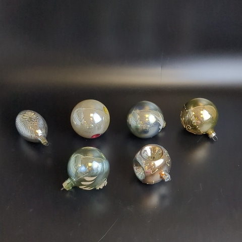 Ёлочные игрушки набор из 6 разных шариков, стекло, подвесные, ручная роспись, узоры, винтаж СССР 1960-1990 гг