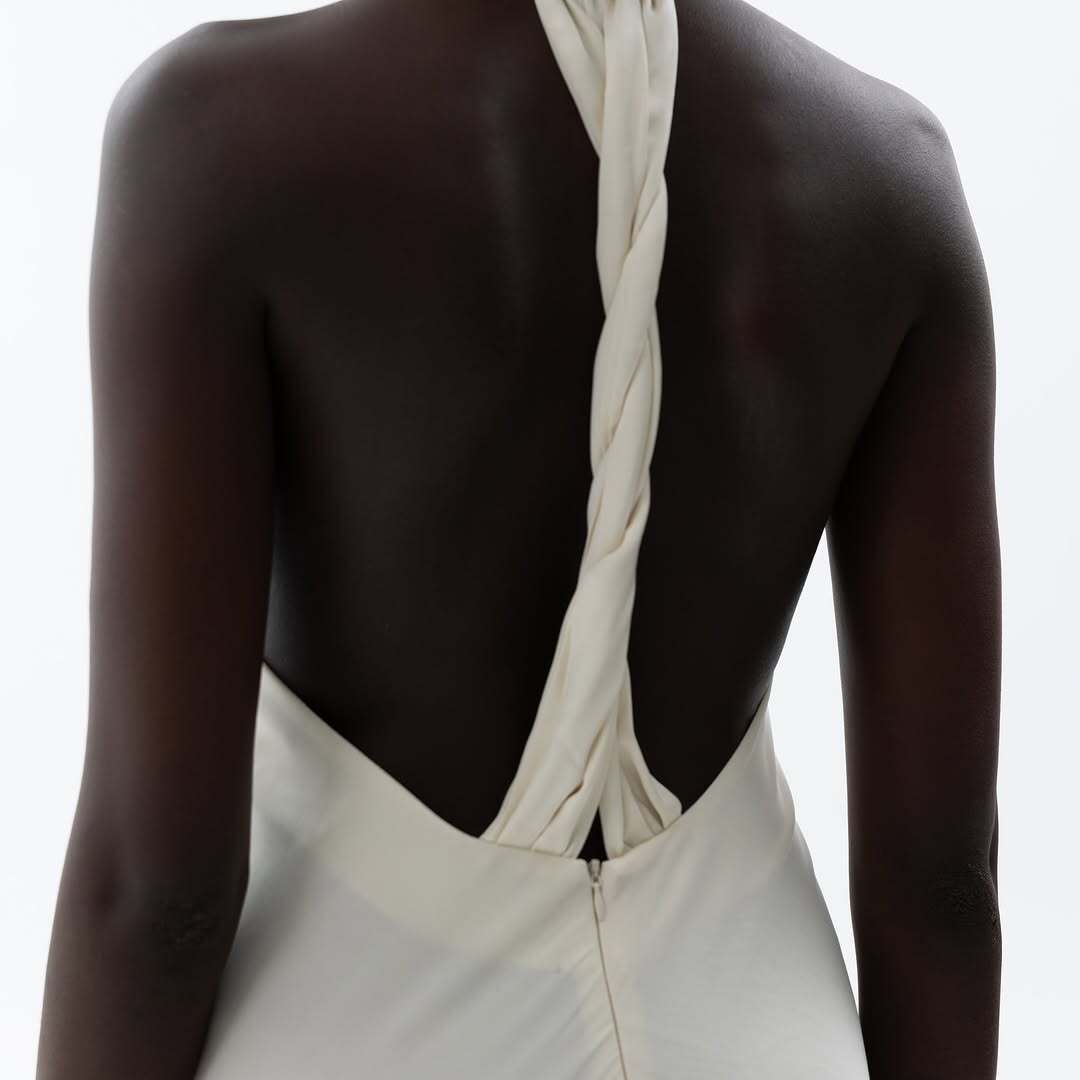 Платье с перекрутом на спине Etrette