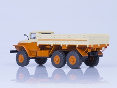 URAL-377 flatbed Autoexport orange-beige 1:43 AutoHistory