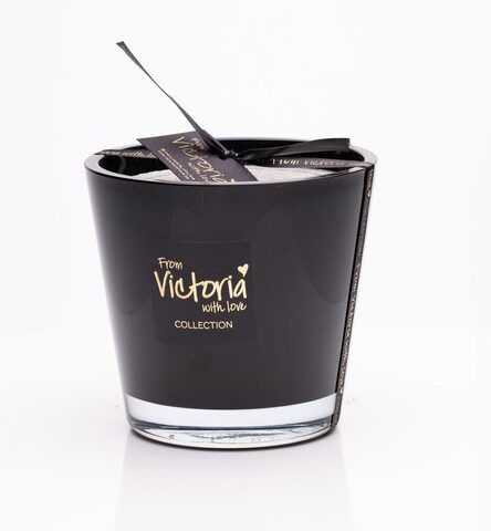 Свеча ароматическая 400г Victoria with Love Glossy black