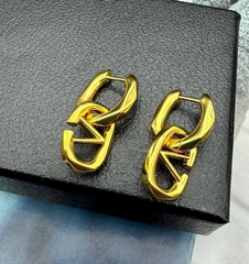 sergi-transformery-valentino-v-limonnoj-pozolote