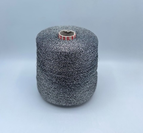 Бобинная пряжа, Miky 2300м, 64% Вискоза, 36% Полиэстер(Люрекс), Черный+серебро(42), 37105