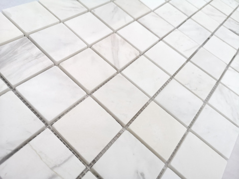 Мозаика LeeDo: Pietrine - Dolomiti bianco полированная 30,5x30,5x0,7 см (чип 48x48x7 мм)