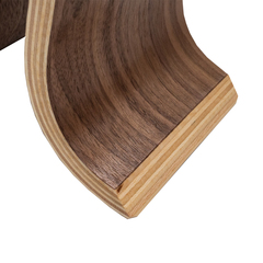 Деревянная подставка для наушников