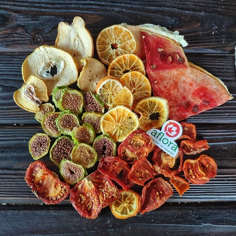 Фотография Чипсы микс /айва, инжир, апельсин, томат, арбуз/ 300 г купить в магазине Афлора
