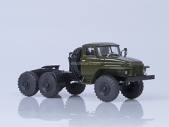 Ural-377S 6x4 truck tractor 1965 khaki 1:43 AutoHistory