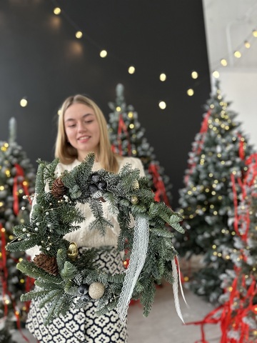 Новогодний венок «Лесная мелодия»