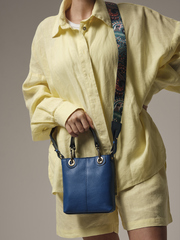 Сумка кожаная кросс-боди синяя