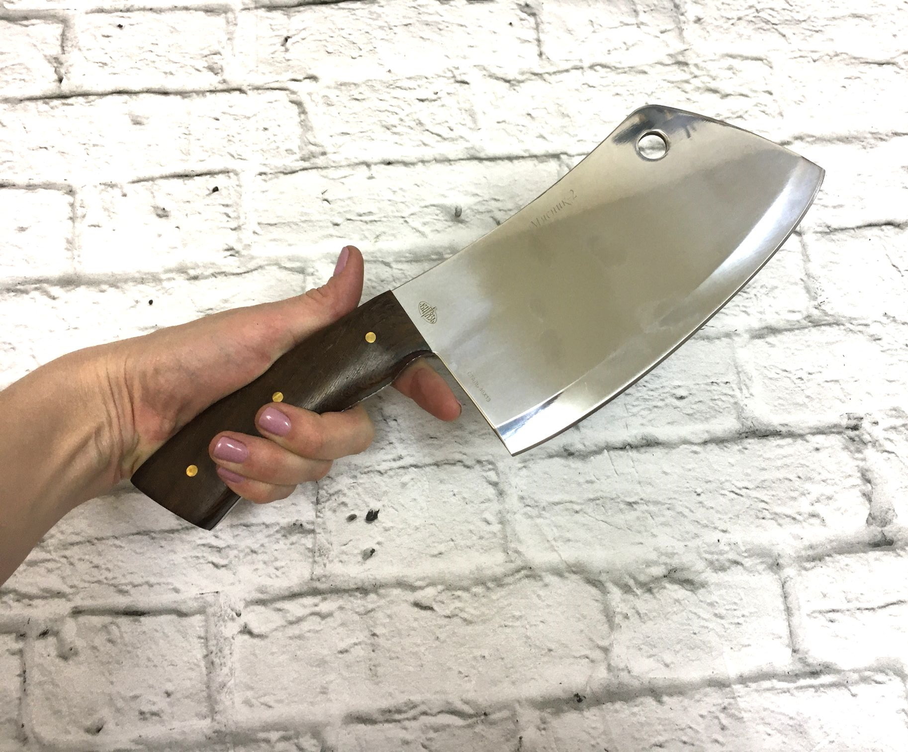 Кухонный нож топорик, топор для рубки и разделки мяса