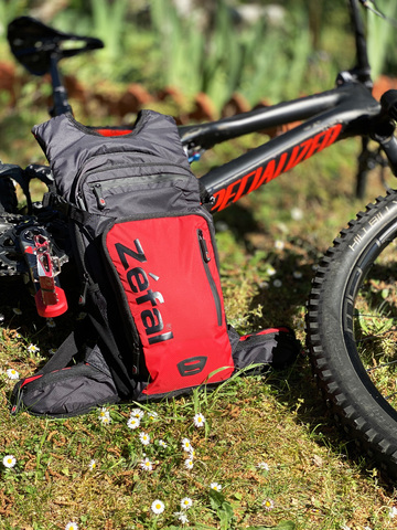 Картинка рюкзак велосипедный Zefal Hydro Enduro Bag black/red - 12