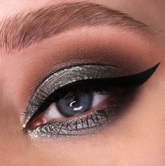 RELOUIS Тени жидкие сияющие Sparkle Liquid Eyeshadow т.33 Holographic