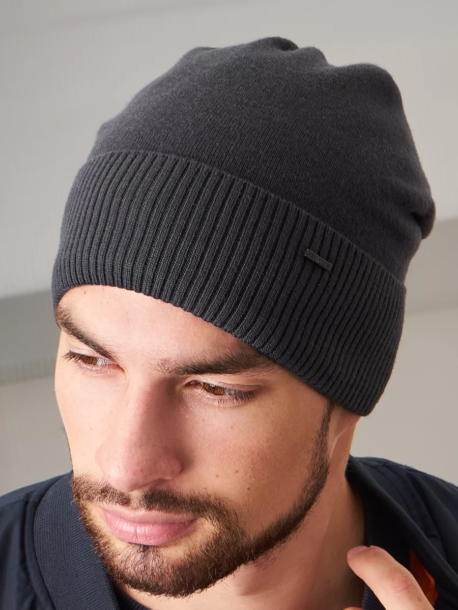 Шапка бини зимняя весенняя с флисом