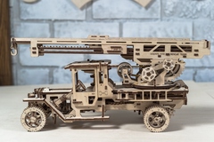 Пожарная машина с лестницей UGM-11 (Ugears) - Деревянный конструктор, сборная механическая модель, 3D пазл