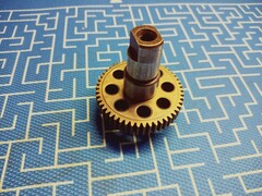 Вал насоса QUATTRO ELEMENTI VERONA/NAPOLI в сборе с шестерней и подшипником (242-311-P091)