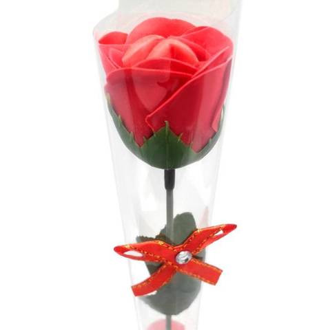 Декоративная мыльная роза и в подарочной плёнке с бантиком красная