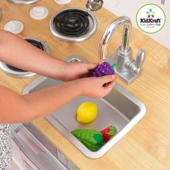 Деревянная кухня для мальчиков и девочек "Аптаун" (Uptown White Kitchen) 53364 (53335)