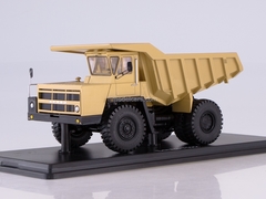 BELAZ-7522 early dumper yellow 1:43 Start Scale Models (SSM)