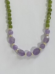 Нефрит (бусы из натуральных камней)