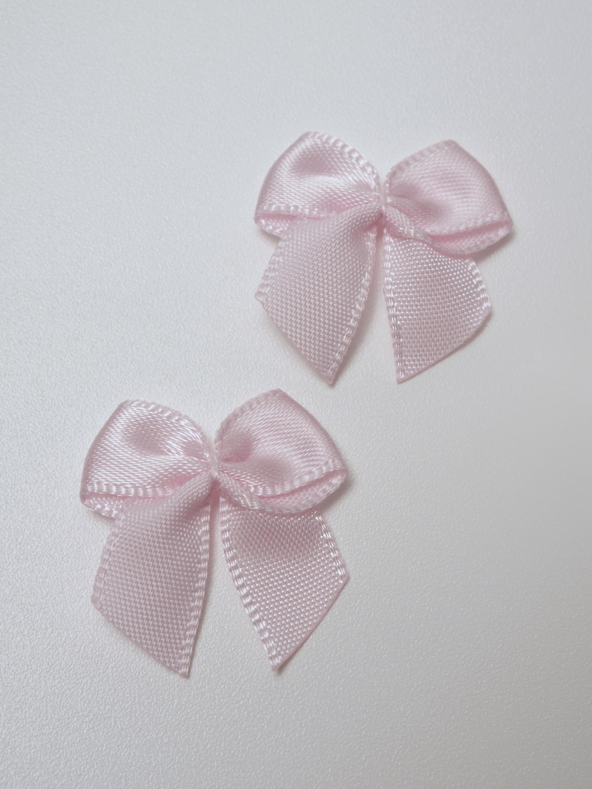 Бантик пришивной нежно-розовый 2,5 см