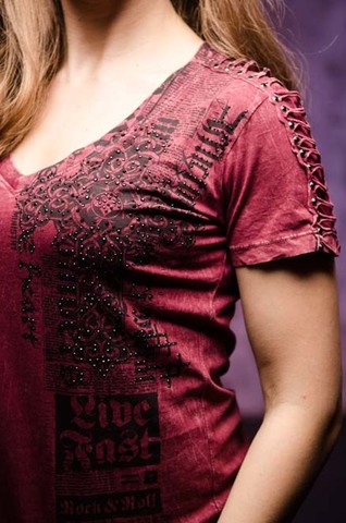 Affliction | Футболка женская RENEGADE HEART AW19588 принт спереди