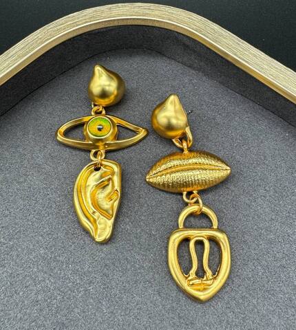 73139 - Серьги САЛЬВАДОР ДАЛИ ассиметрия style by Schiaparelli с подвесками