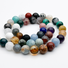 Натуральные камни микс бусины, диаметр около 8-8,7 мм, цена за нить 47 бусин