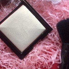 OG-KY5303Y Пудра-хайлайтер 01 flesh, NUDE FINISH ILLUMINATE POWDER
