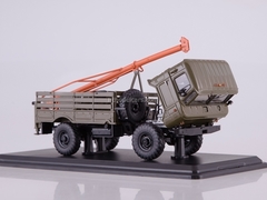 GAZ-66 Drilling machine BM-302 khaki-orange 1:43 Start Scale Models (SSM)