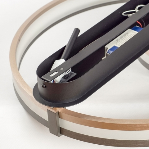 Потолочная светодиодная люстра Lussole HIDALGO LSP-7440