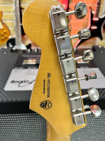 Fender Road Worn 60S Strat PF LPB электрогитара, цвет голубой