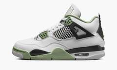 Air Jordan 4 Retro WMNS "Seafoam"